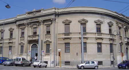167_-_Palazzo_della_Banca_Commerciale.jpg